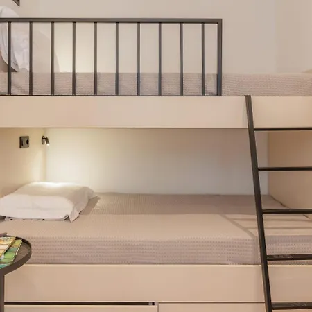 Apartmanhotel Mouragia By Kantoni 3*