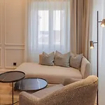 Lejlighedshotel Mouragia By Kantoni